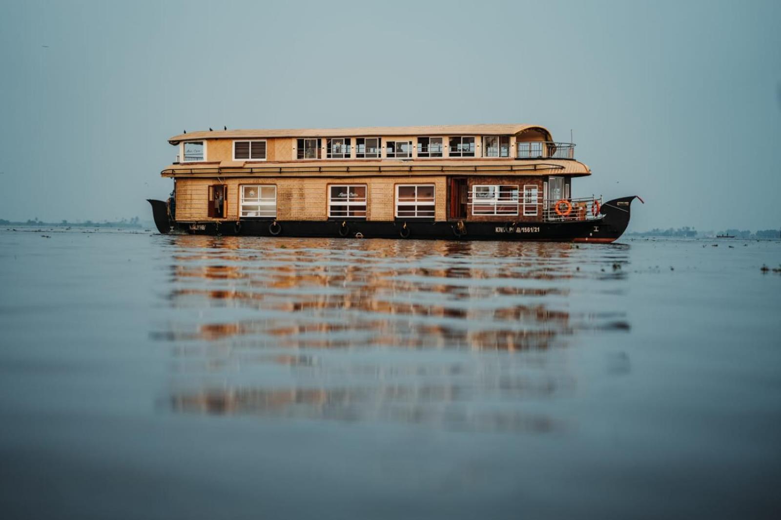 Venice Premium Houseboats Alleppey Alappuzha المظهر الخارجي الصورة